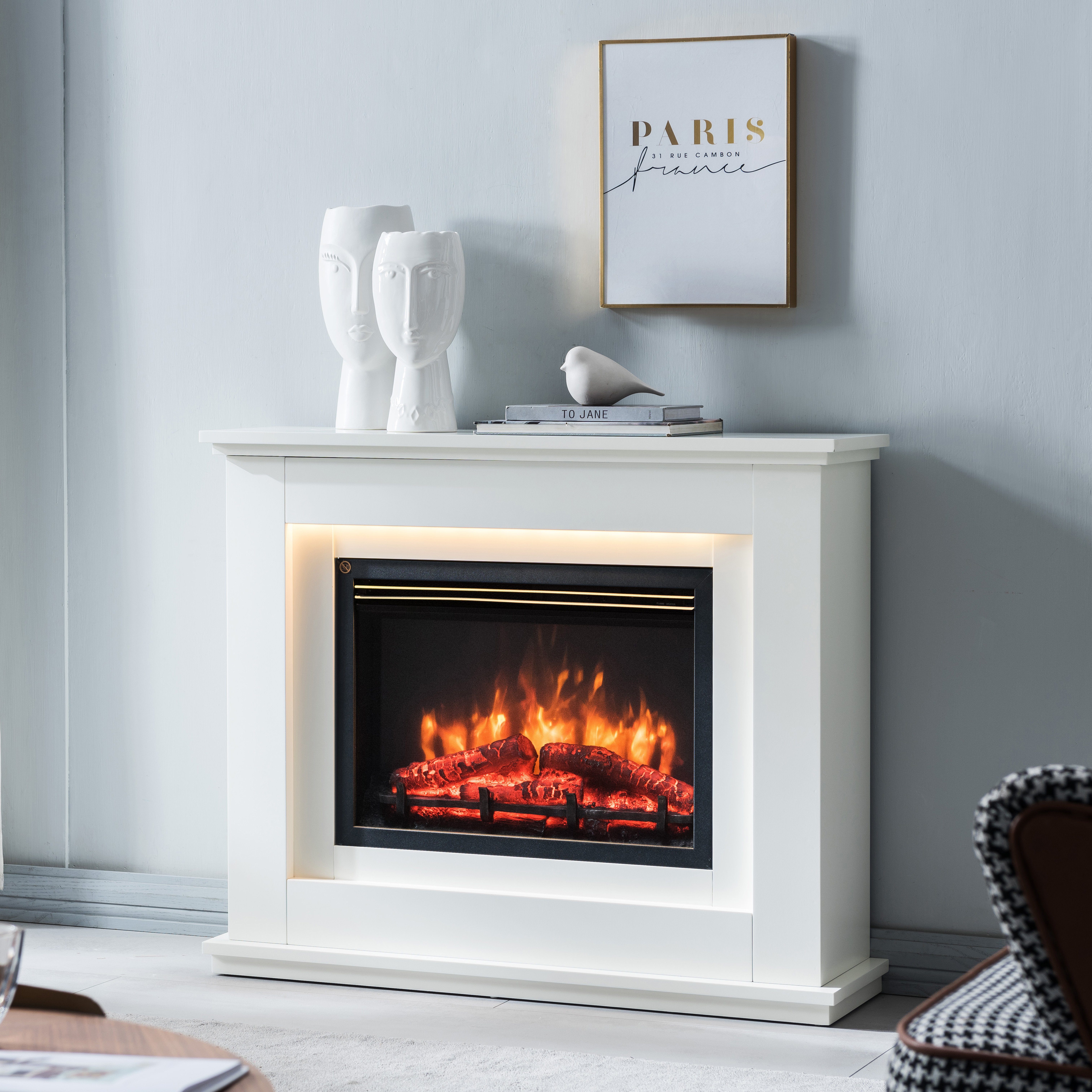 RICHEN Elektrokamin Baldur, Standkamin mit Heizung 2000W, 3D-Flammen, LED-Beleuchtung, App-Steuerung, WiFi, Thermostat, Timer