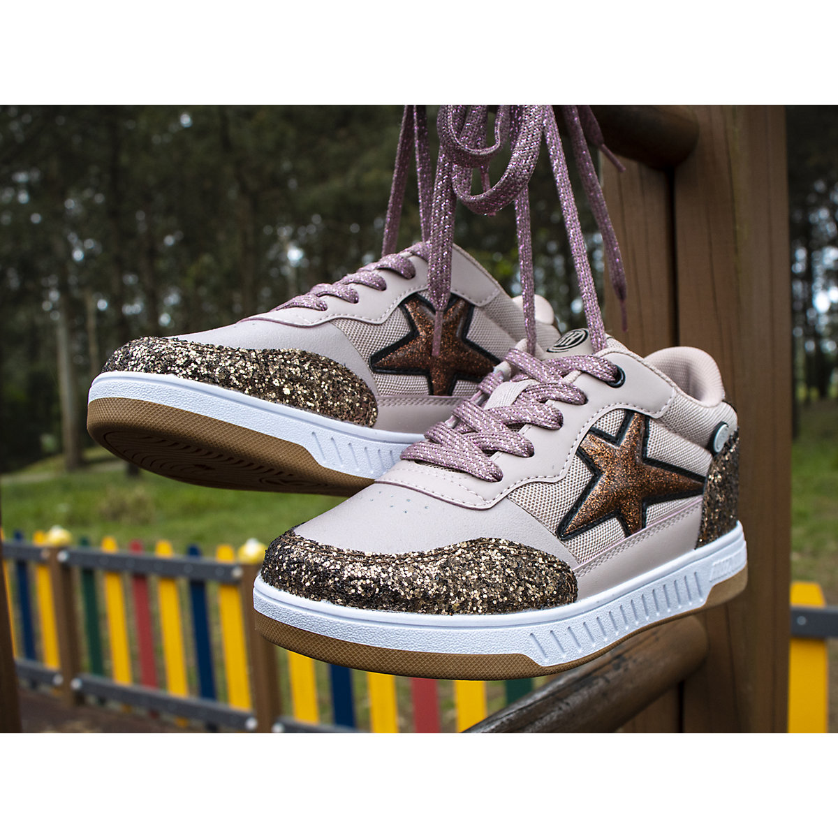 Schuhe mit Rollen 
