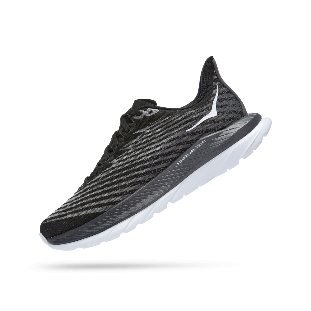 Hoka Mach 5 1136678-BCSTL / schwarz