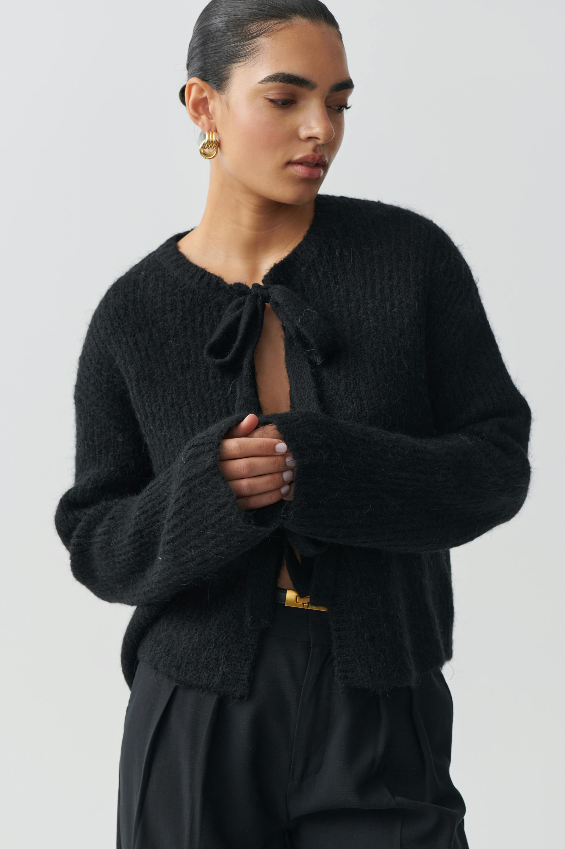 Knitted tie cardigan