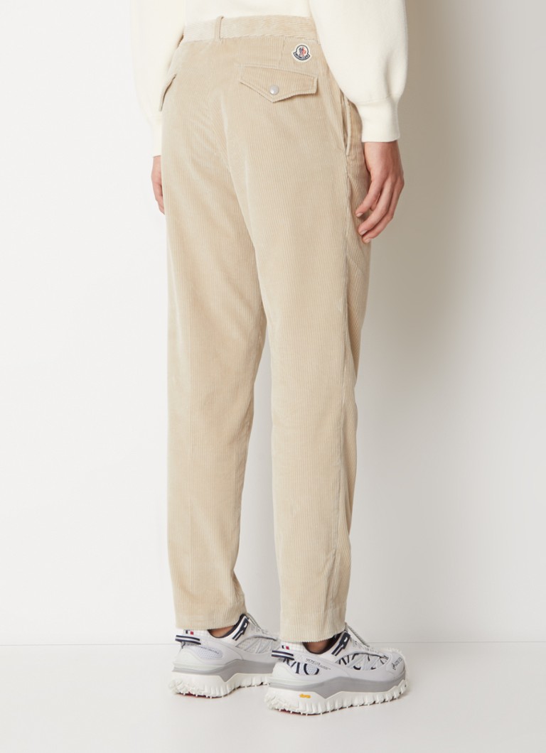 Pantaloni chino Moncler din catifea reiată cu picior drept și buzunare laterale