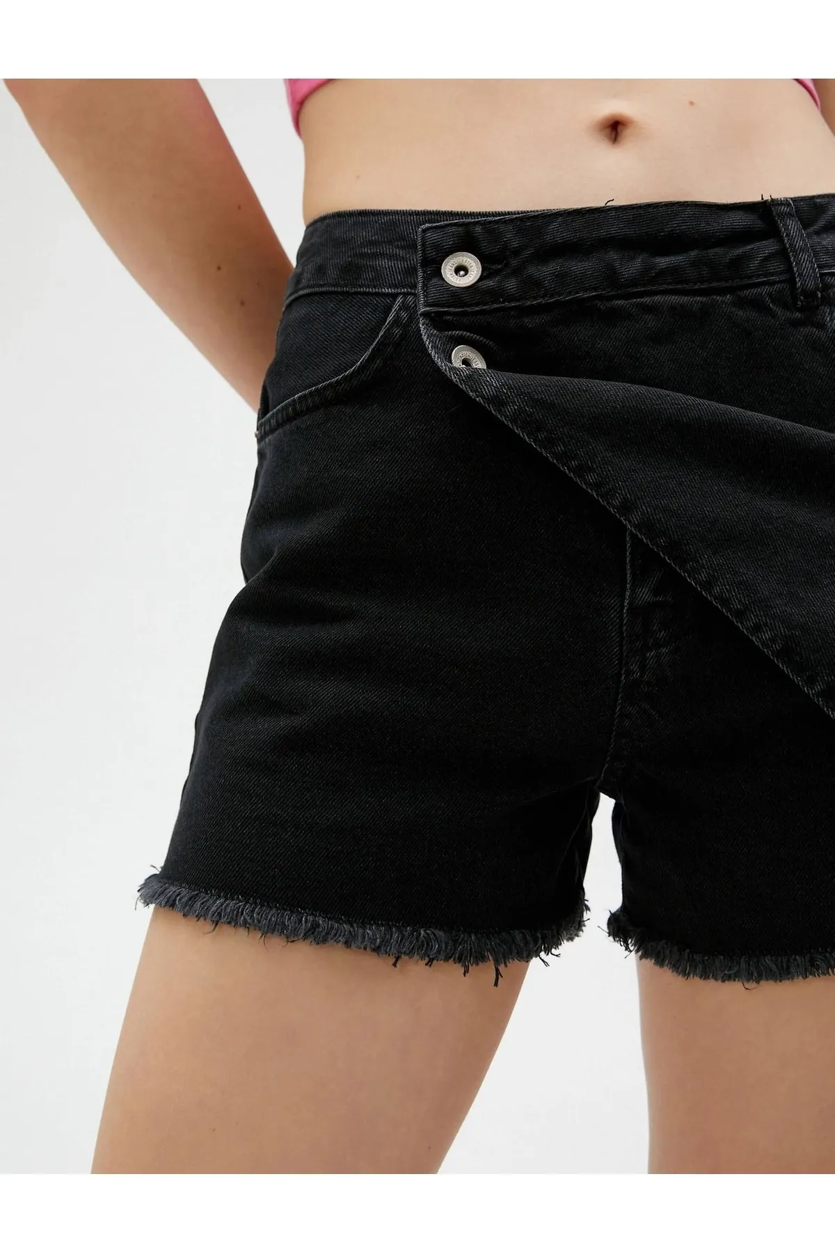 Koton  Damenjeans und Shorts Schwarz