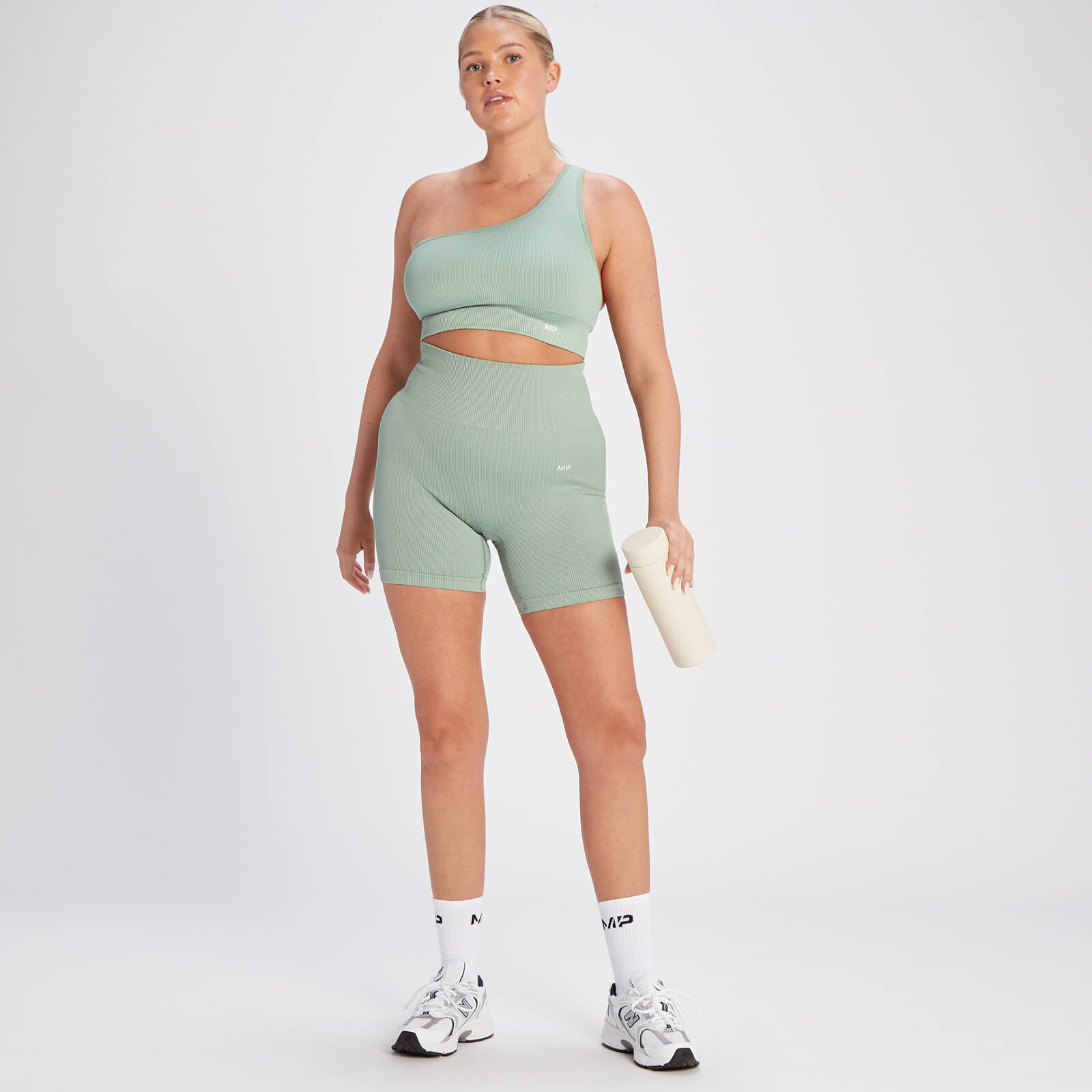 Short côtelé sans coutures MP Tempo pour femmes – Vert sauge