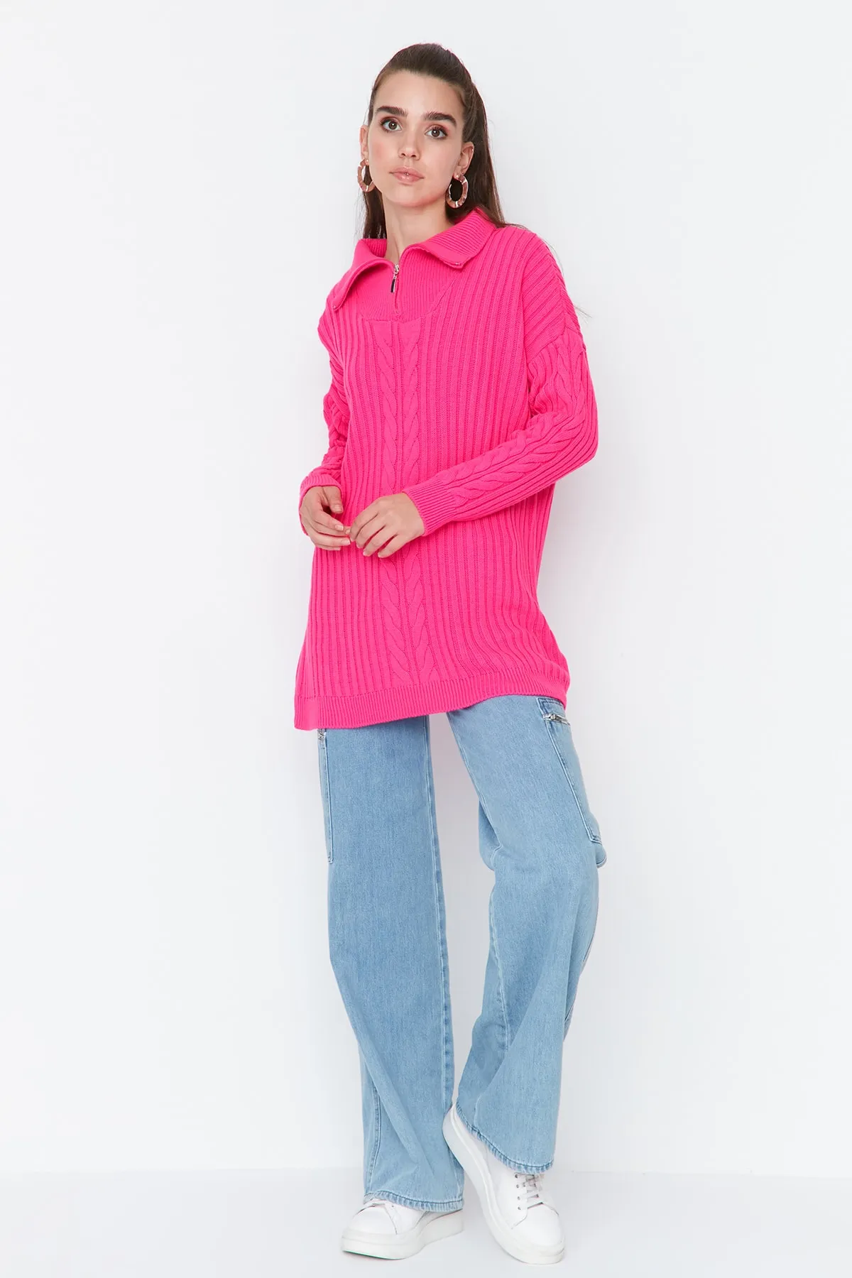 Trendyol Modest  Fuchsia Thessaloniki Gestrickter Strickpullover mit Reißverschluss TCTAW23AK00017