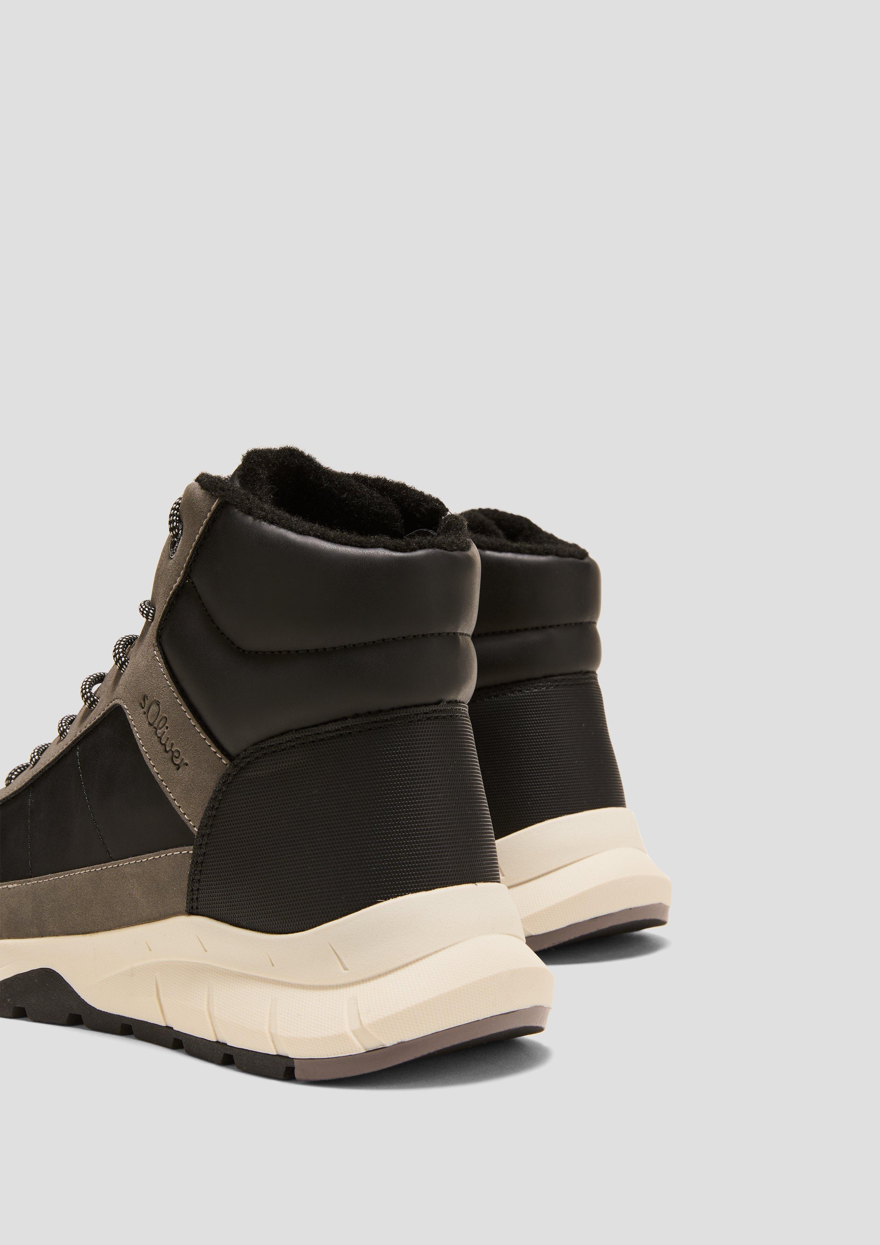 Stiefel in Sneaker-Optik  6008242-020