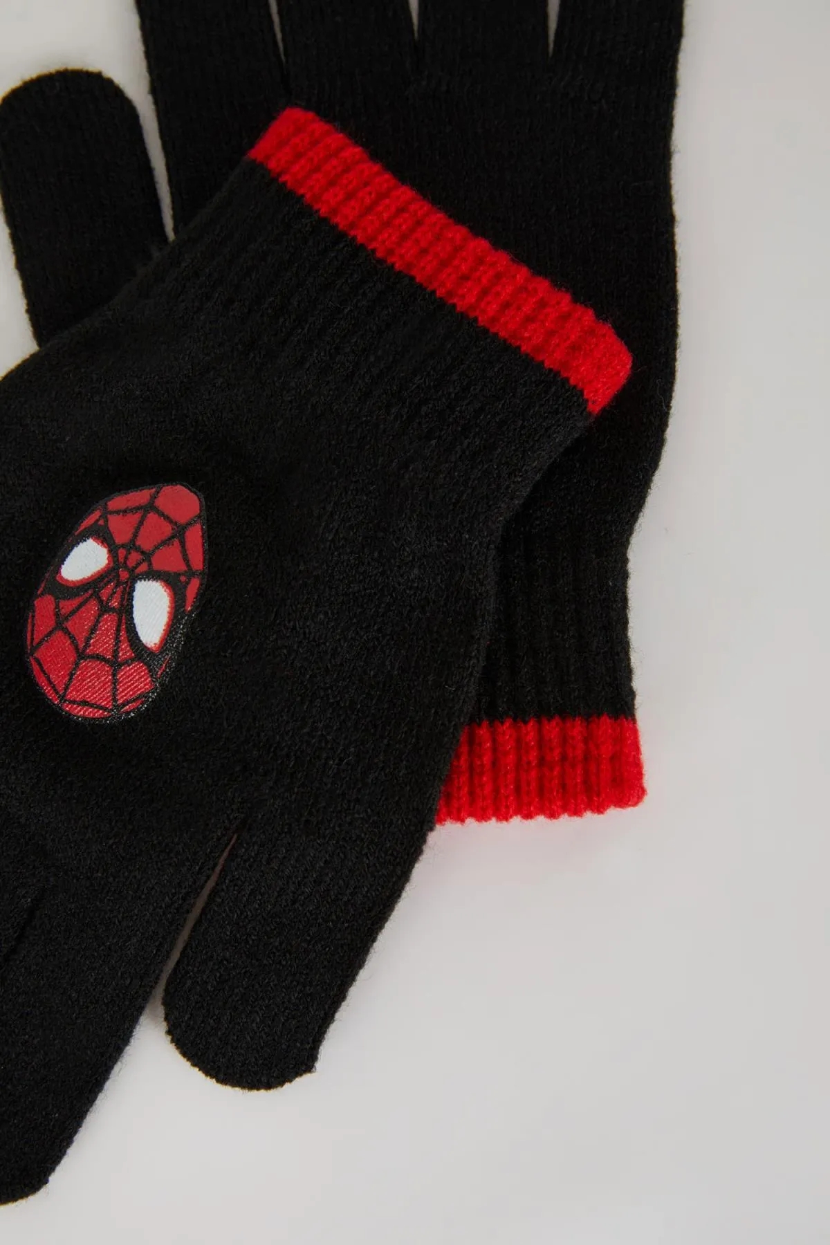 DeFacto  Marvel Spiderman-Handschuhe für Jungen