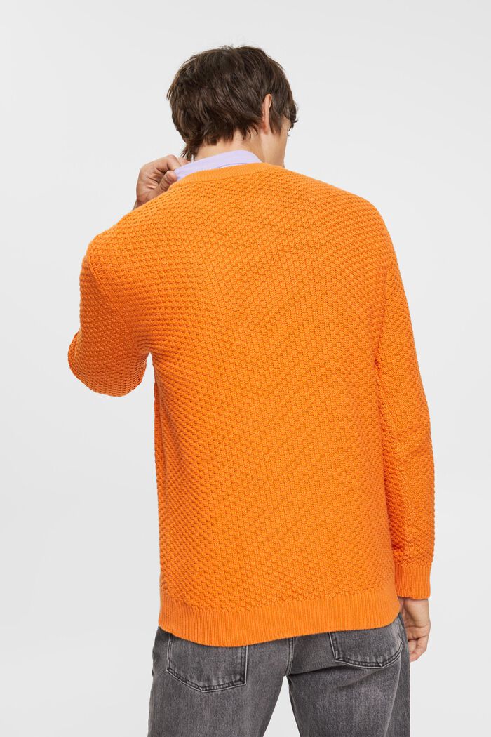 Pullover mit Zopf-Muster