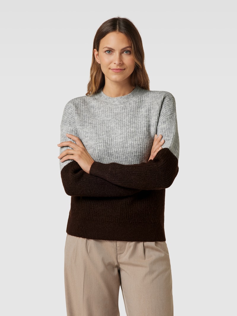 Strickpullover mit Rundhalsausschnitt in dunkelbraun