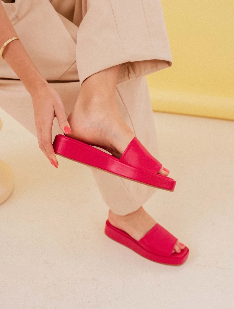 Marta - Hot Pink