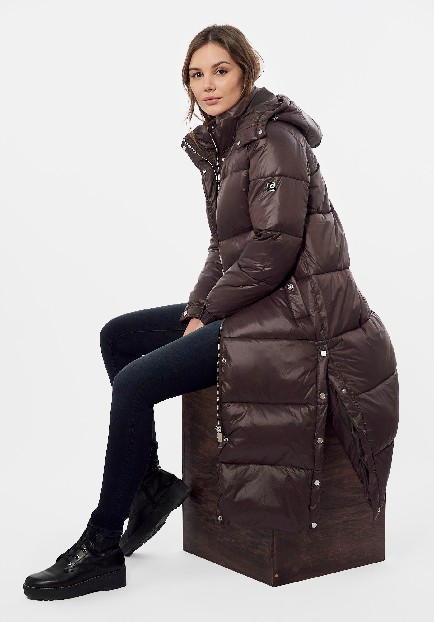 DERIC  Doudoune longue marron Femme