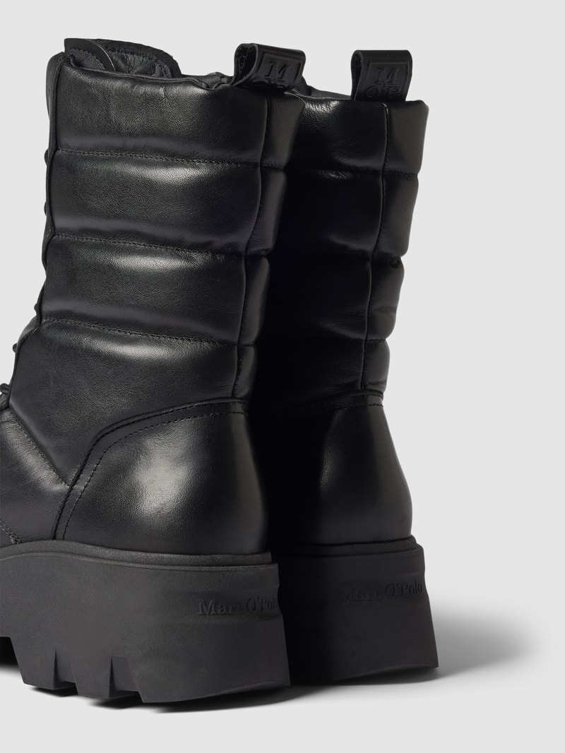 Schnürboots mit Zugschlaufe Modell 'LILIAM' in schwarz
