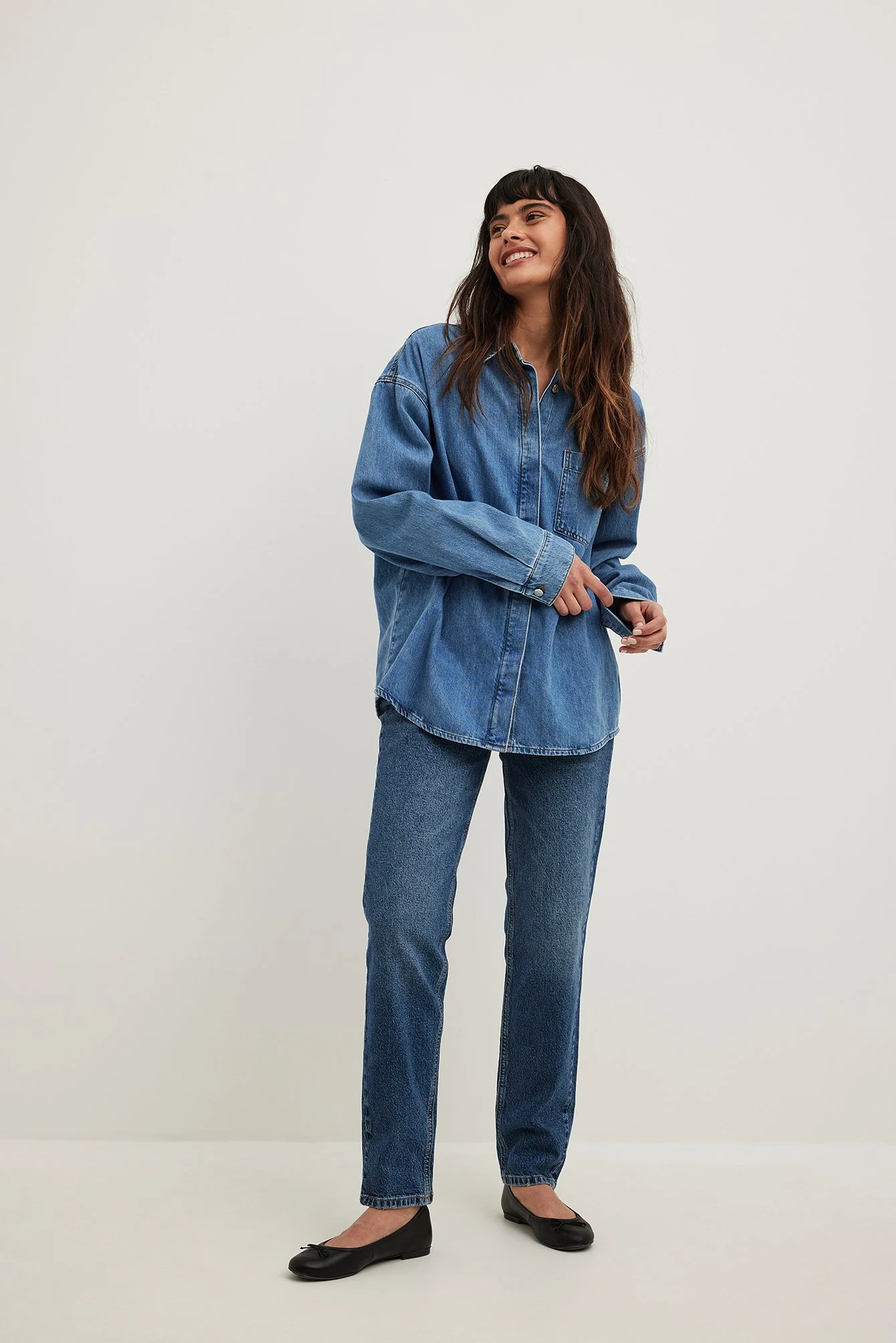 Schlanke Jeans mit mittlerer Taille