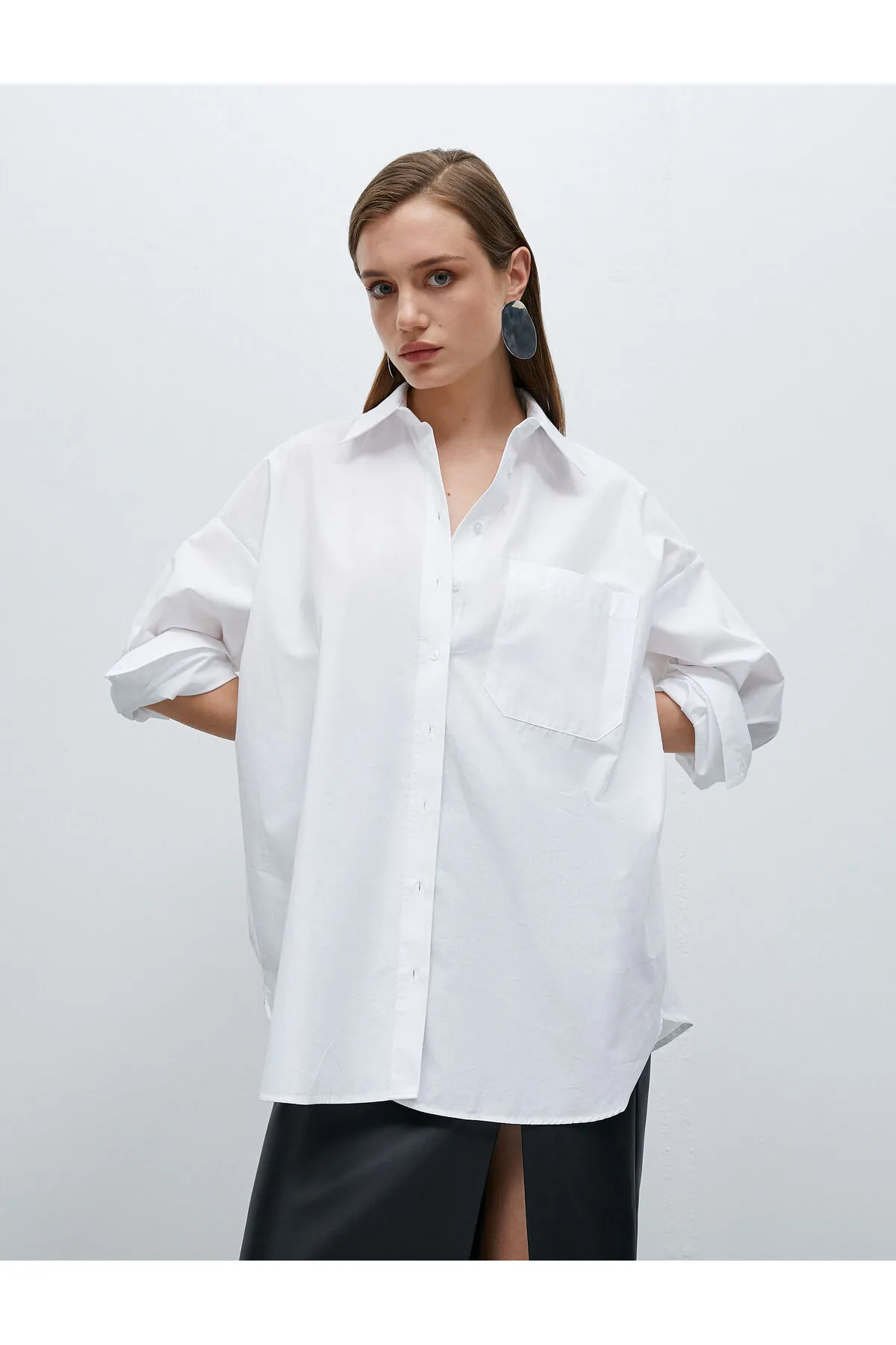 Koton  Oversize-Hemd aus Baumwolle mit Taschendetail