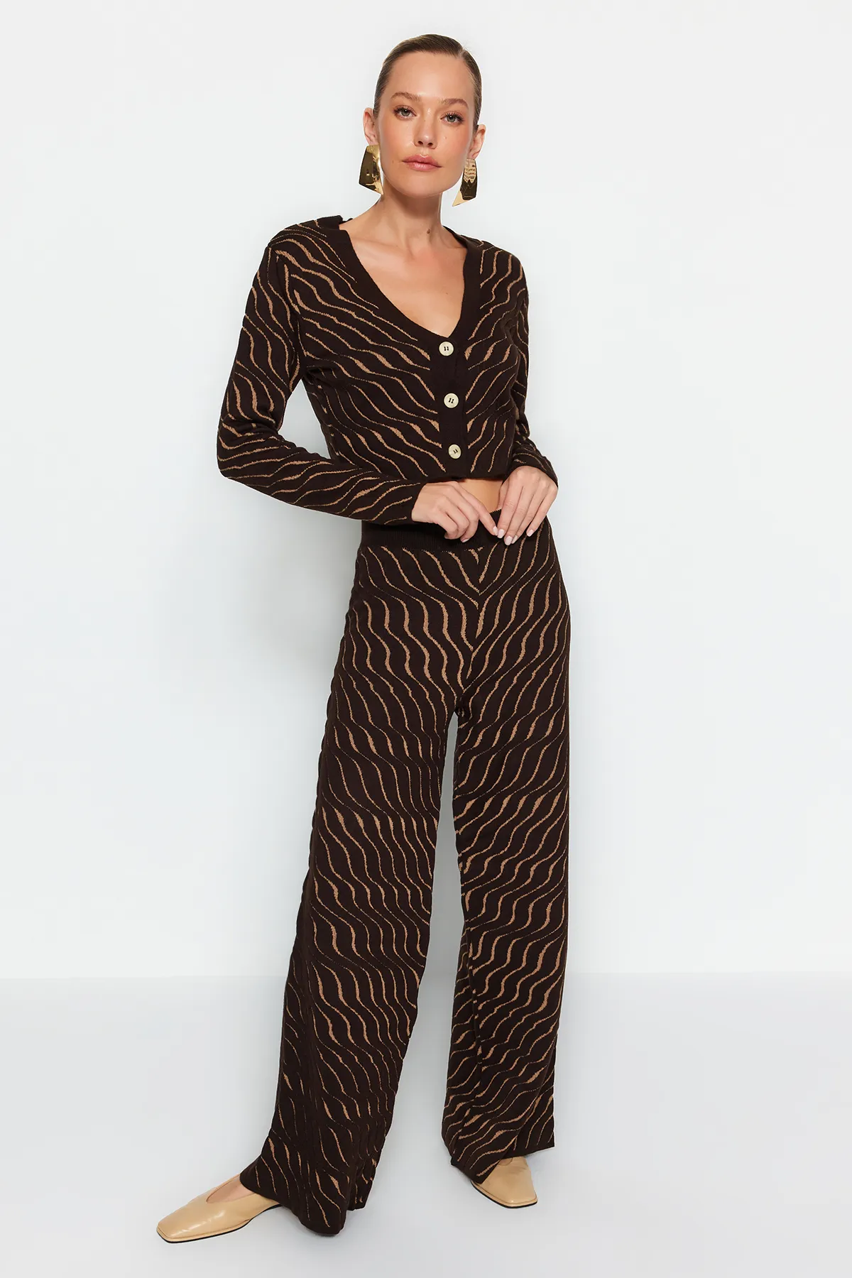 Trendyol Collection  Limited Edition Braunes Glitzer-Strickoberteil und -Unterteil-Set TWOAW24AU00129