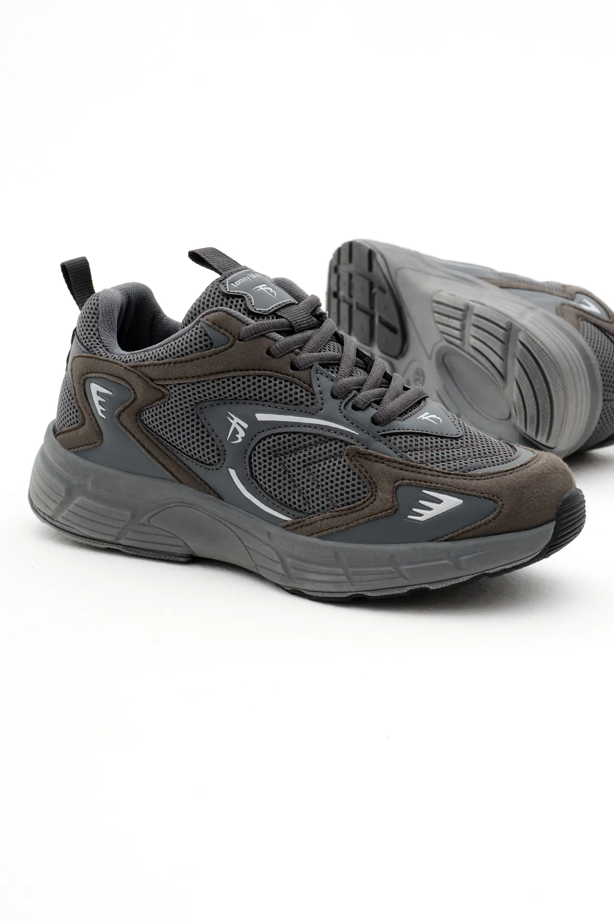 Tonny Black  Unisex-Schuhe mit geräucherter Faylon-Sohle und bequemer Form