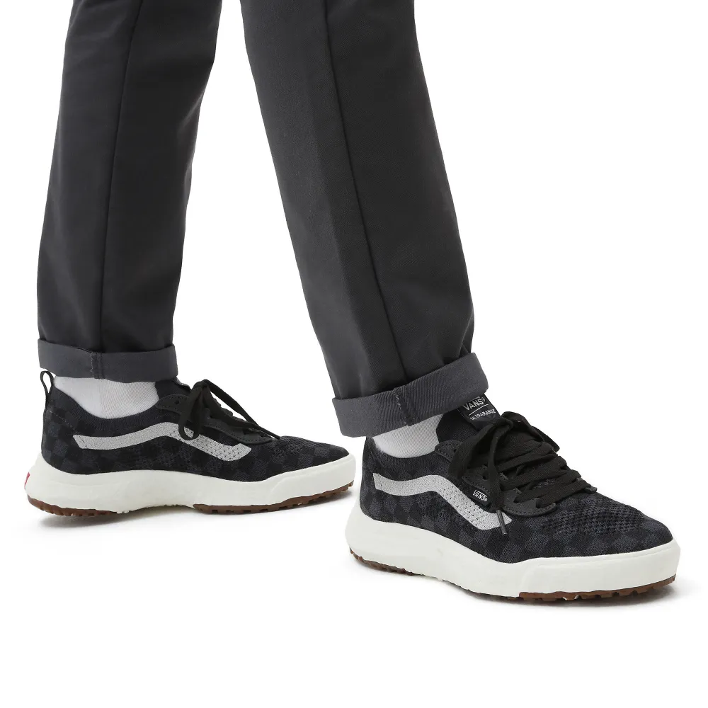 Vans UltraRange VN0A4BXBBKP / schwarz