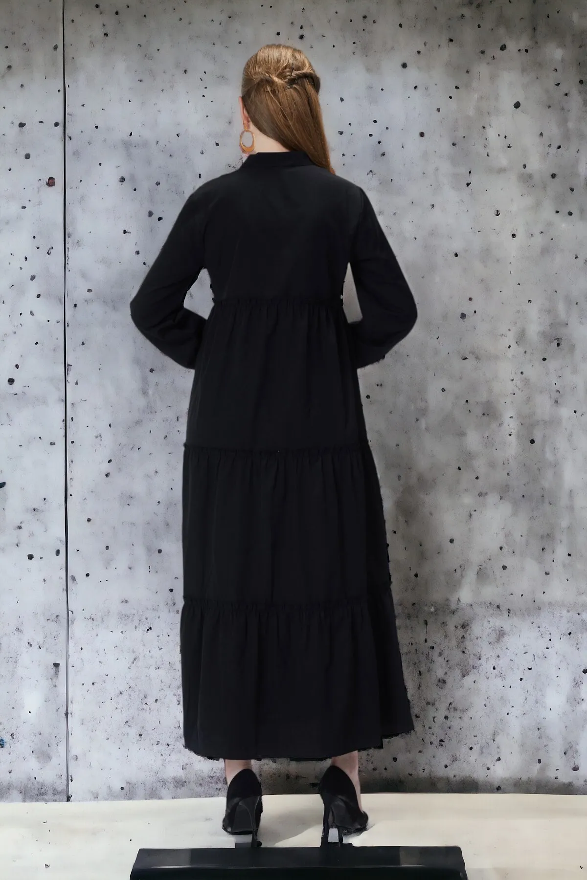 HAKKE  Damen-Hijab-Kleid mit Kragen und Schnürung