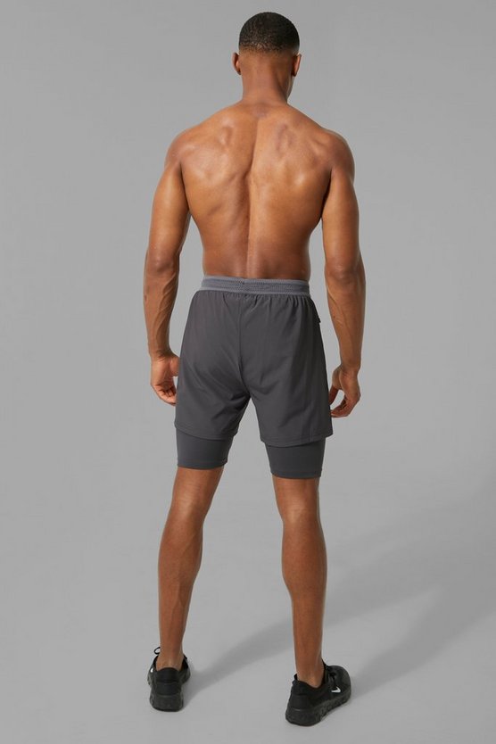 Man Active 2-in-1 Shorts mit geteiltem Saum