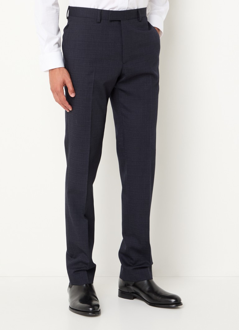 Pantaloni Sandro slim fit din lână virgină, cu buzunare laterale.