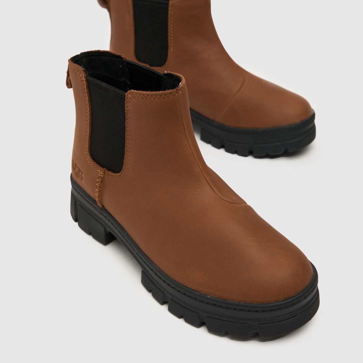 UGG chestnut ashton chelsea junior csizma