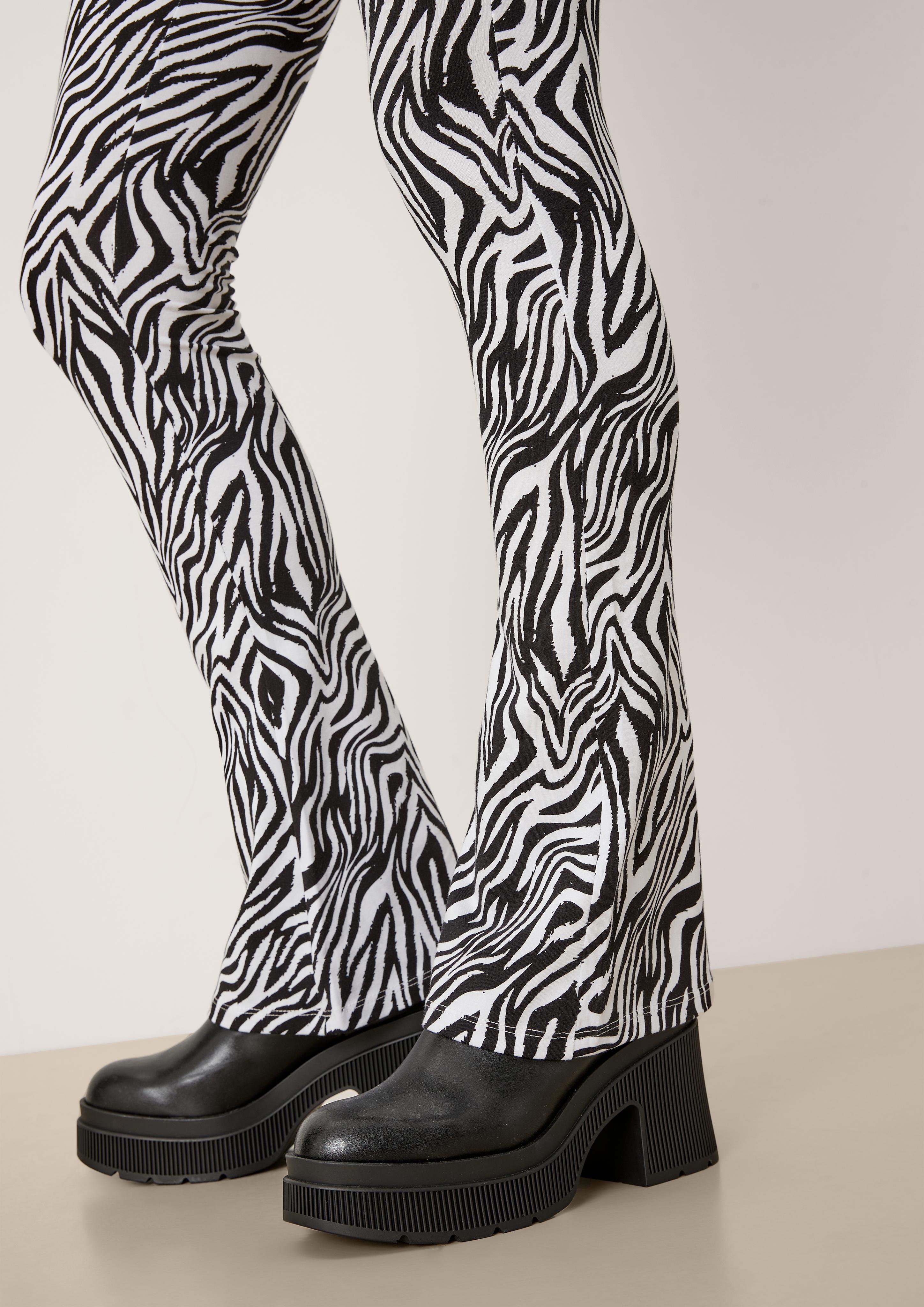 Leggings mit ausgestelltem Bein  2125048-99A0