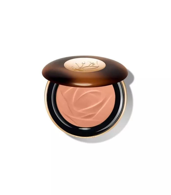 TEINT IDOLE ULTRA WEAR  Poudre de soleil