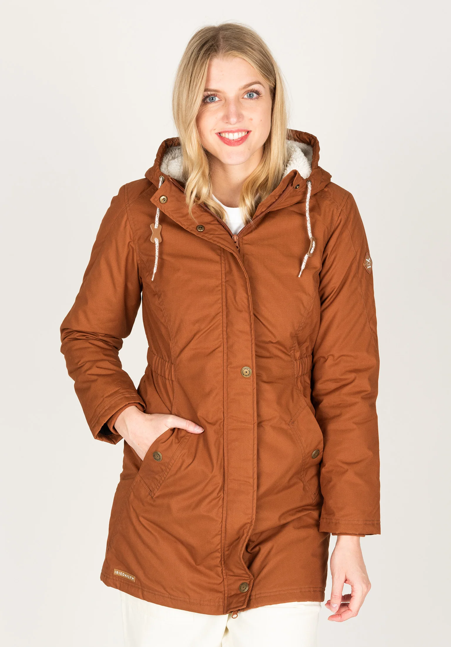 Holina Coat