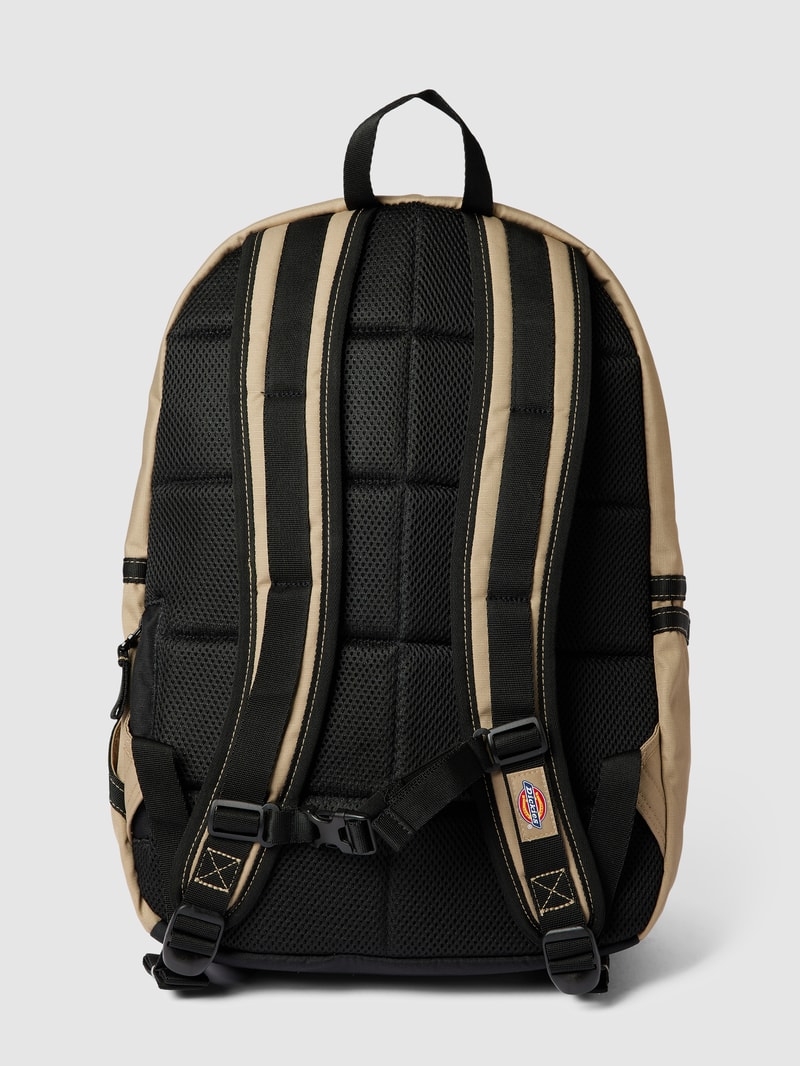 Rucksack mit Label-Patch in khaki