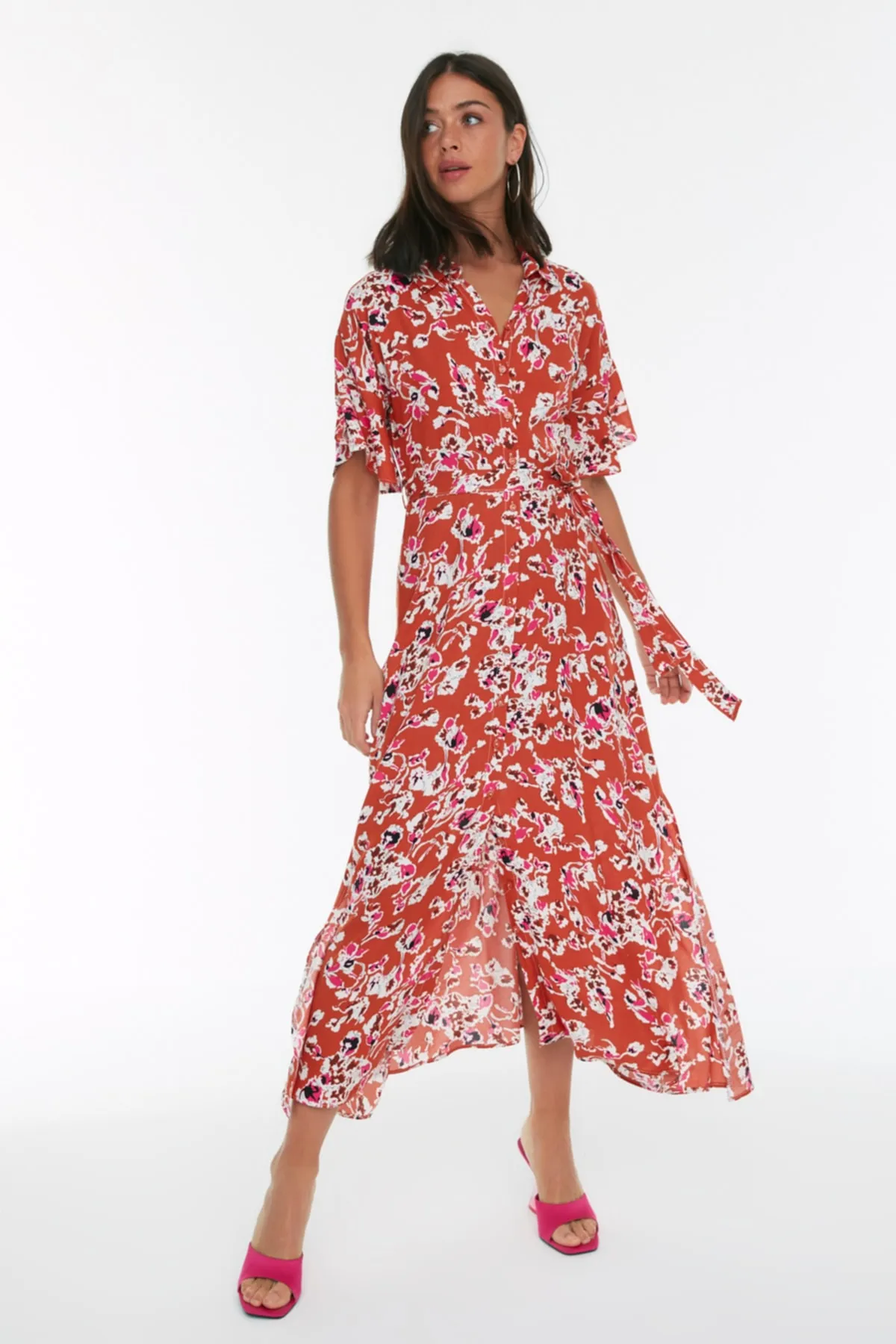 Trendyol Collection  Gefliestes, gewebtes Hemdkleid mit Gürtel TWOSS19EL0094