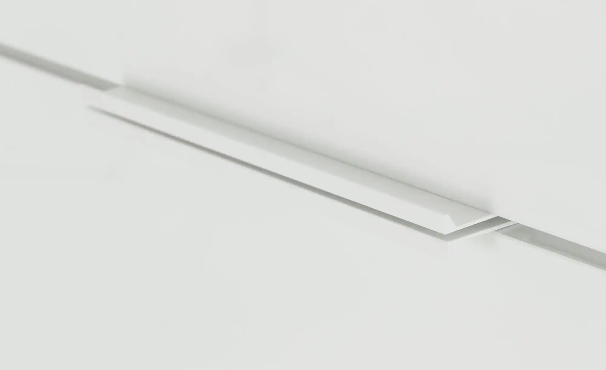 Garderobenschrank