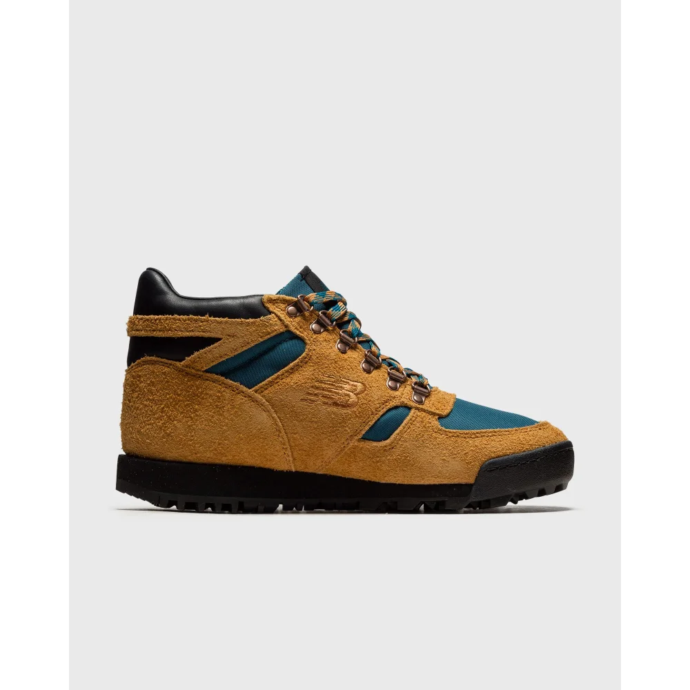 New Balance Rainier URAINAA / braun