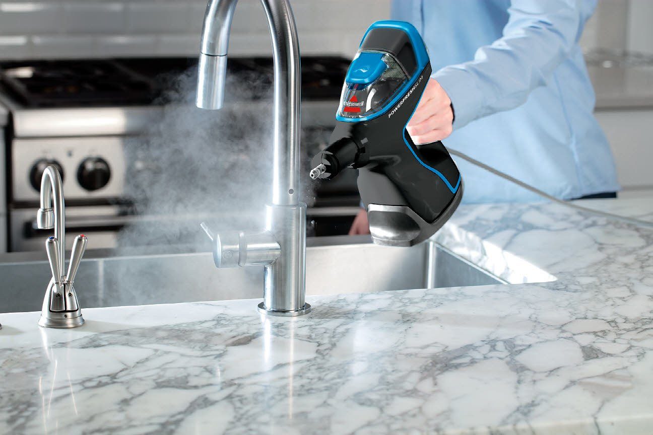 Bissell Dampfreiniger BISSELL PowerFresh SlimSteam, 1500 W, beutellos, inkl. Mop Pads und Aufsatzset
