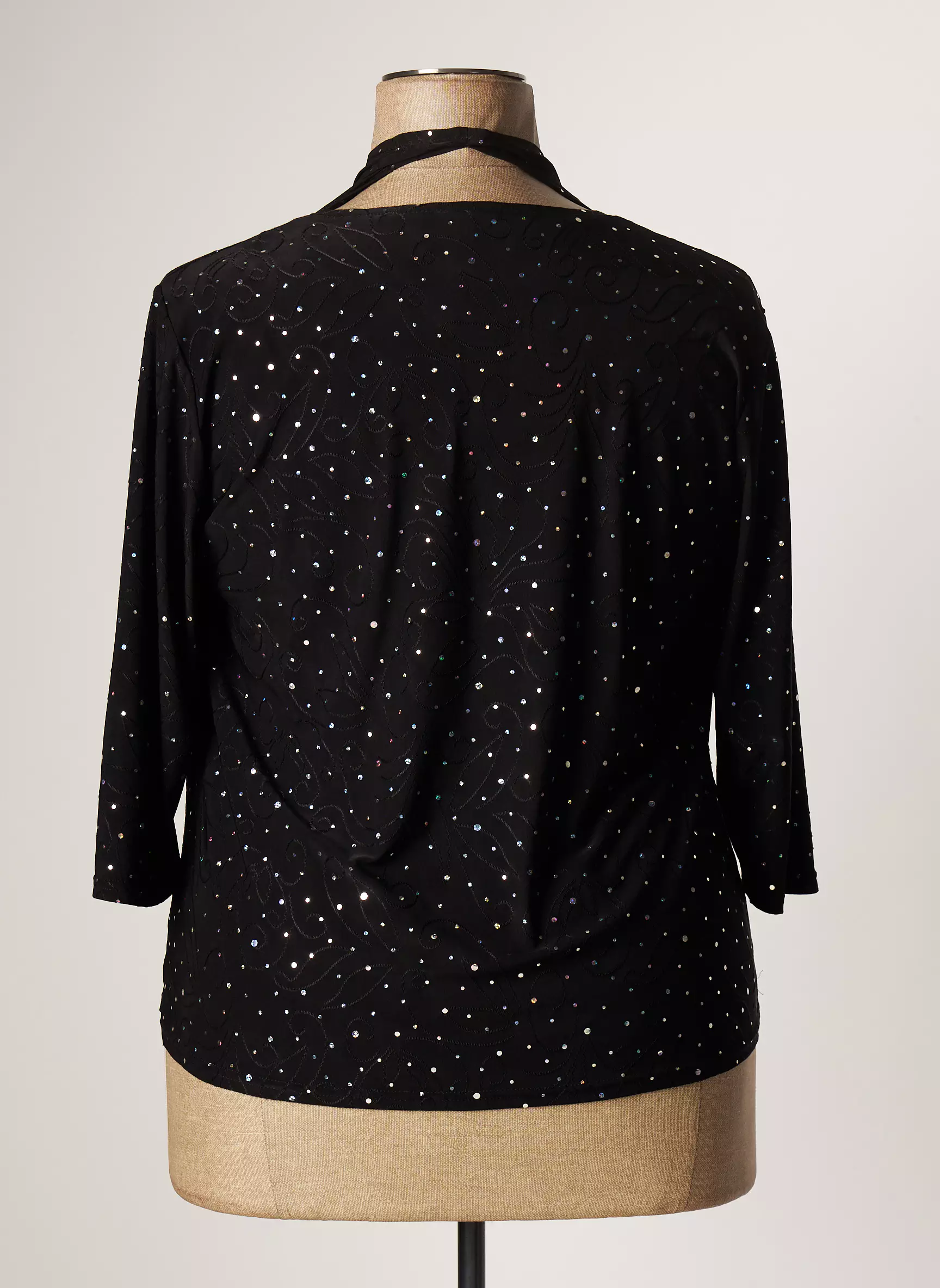 Collections Cm Tshirts Femme couleur noir