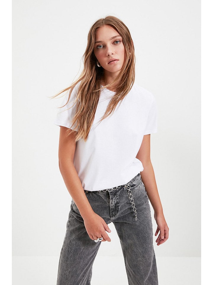 trendyol 2er-Set: Shirts in Schwarz/ Weiß günstig kaufen