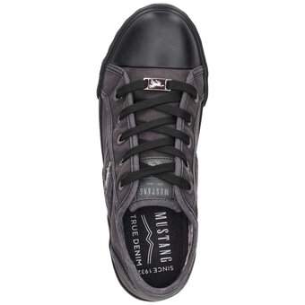 Mustang Sneaker in schwarz