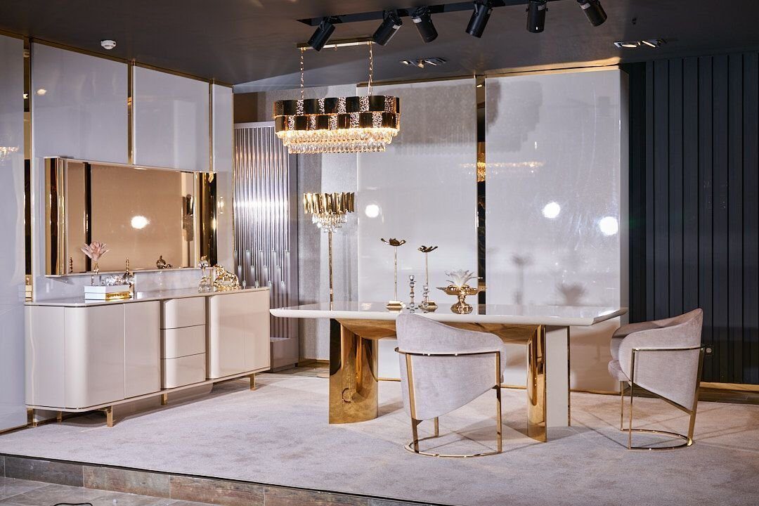 JVmoebel Esszimmer-Set Esszimmer Komplett Tisch 4 Stühle Anrichte Spiegel Set 7tlg Esstisch, (7-St., 4х Stühle, Spiegel, Tisch, Anrichte), Made in Europa