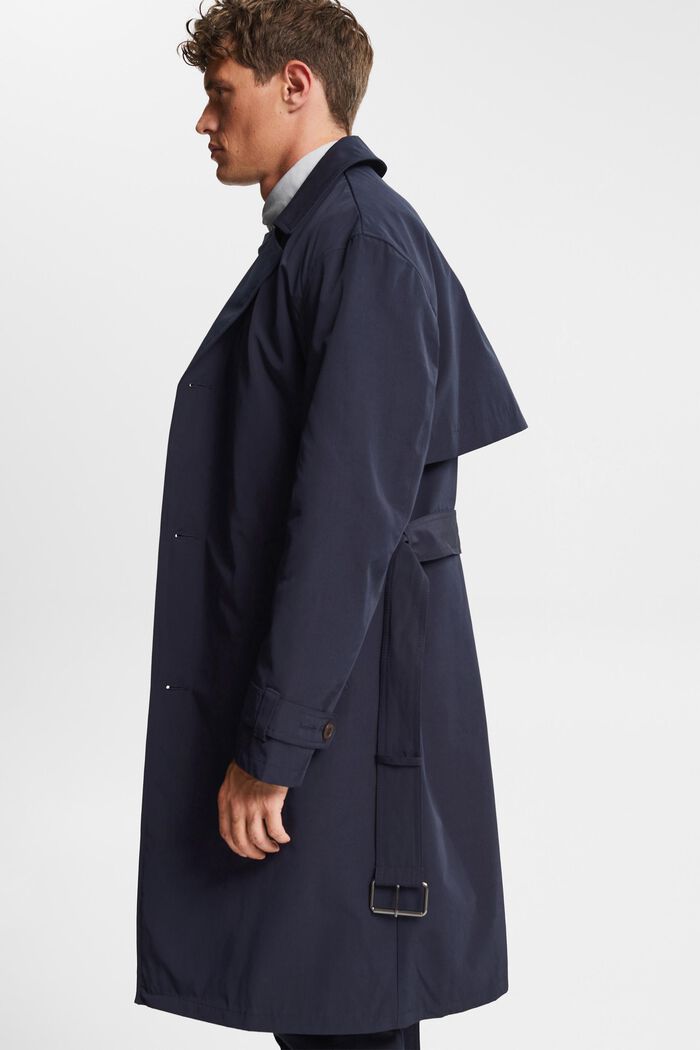 Trenchcoat mit Gürtel
