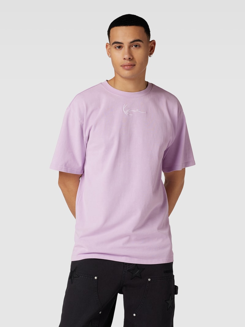 T-Shirt mit rückseitigem Label- und Motiv-Print in flieder