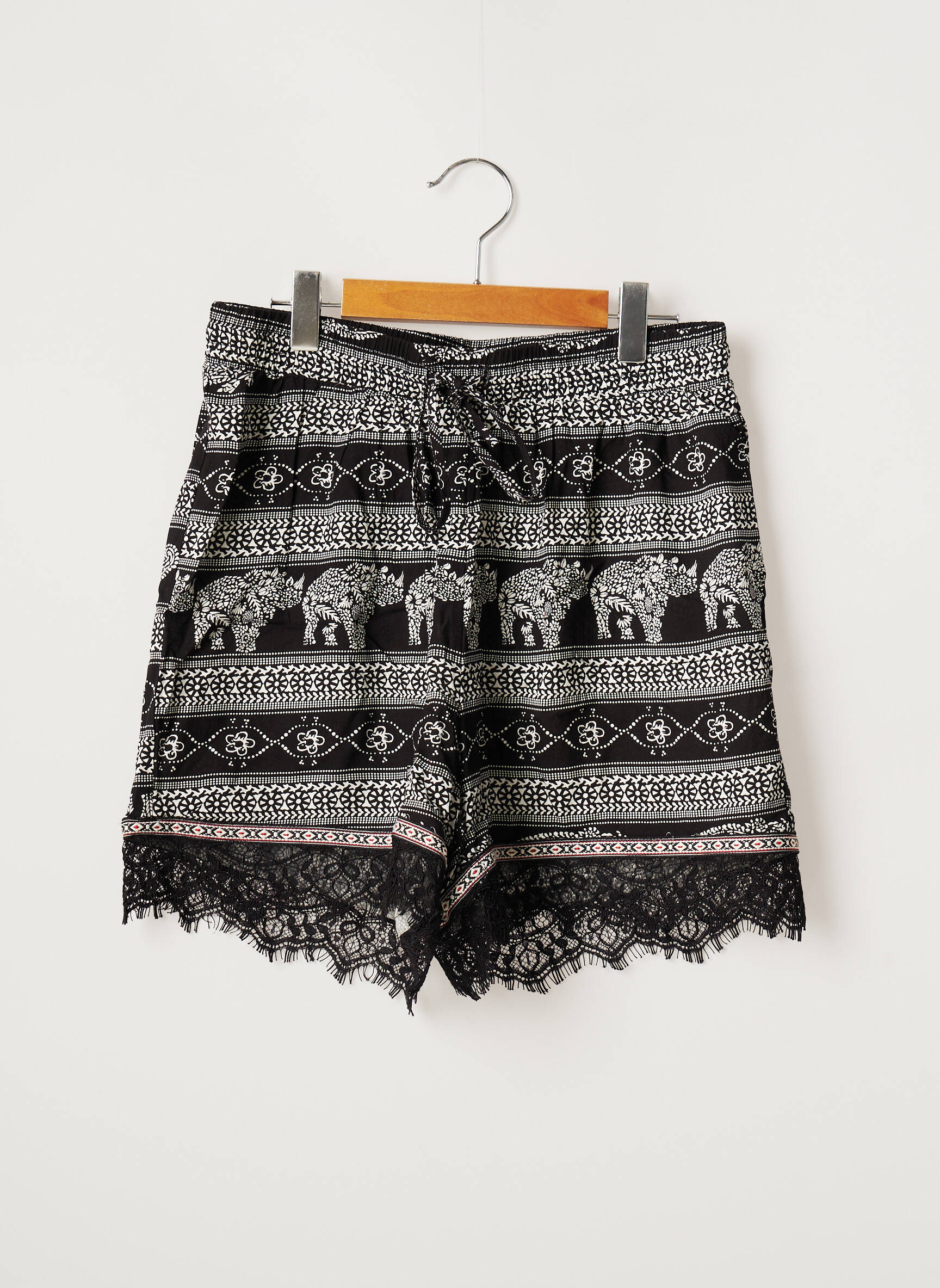 Molly Bracken Shorts 1 Femme couleur noir