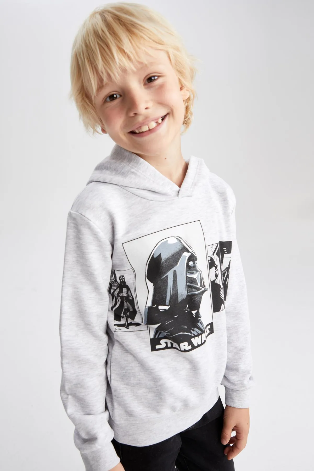 DeFacto  Star Wars-Sweatshirt mit Rundhalsausschnitt für Jungen