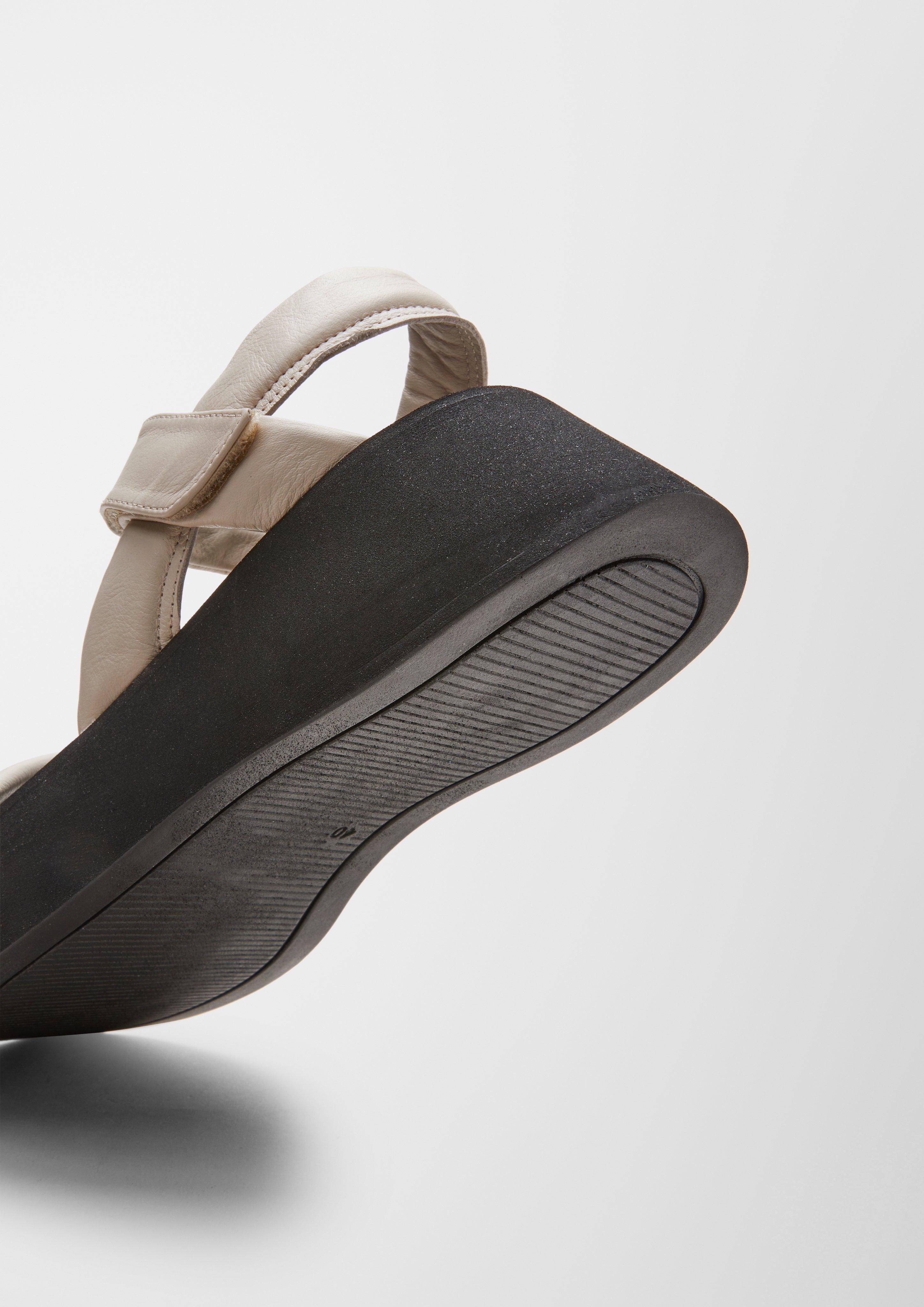 Sandalen aus Echtleder  6007727-206