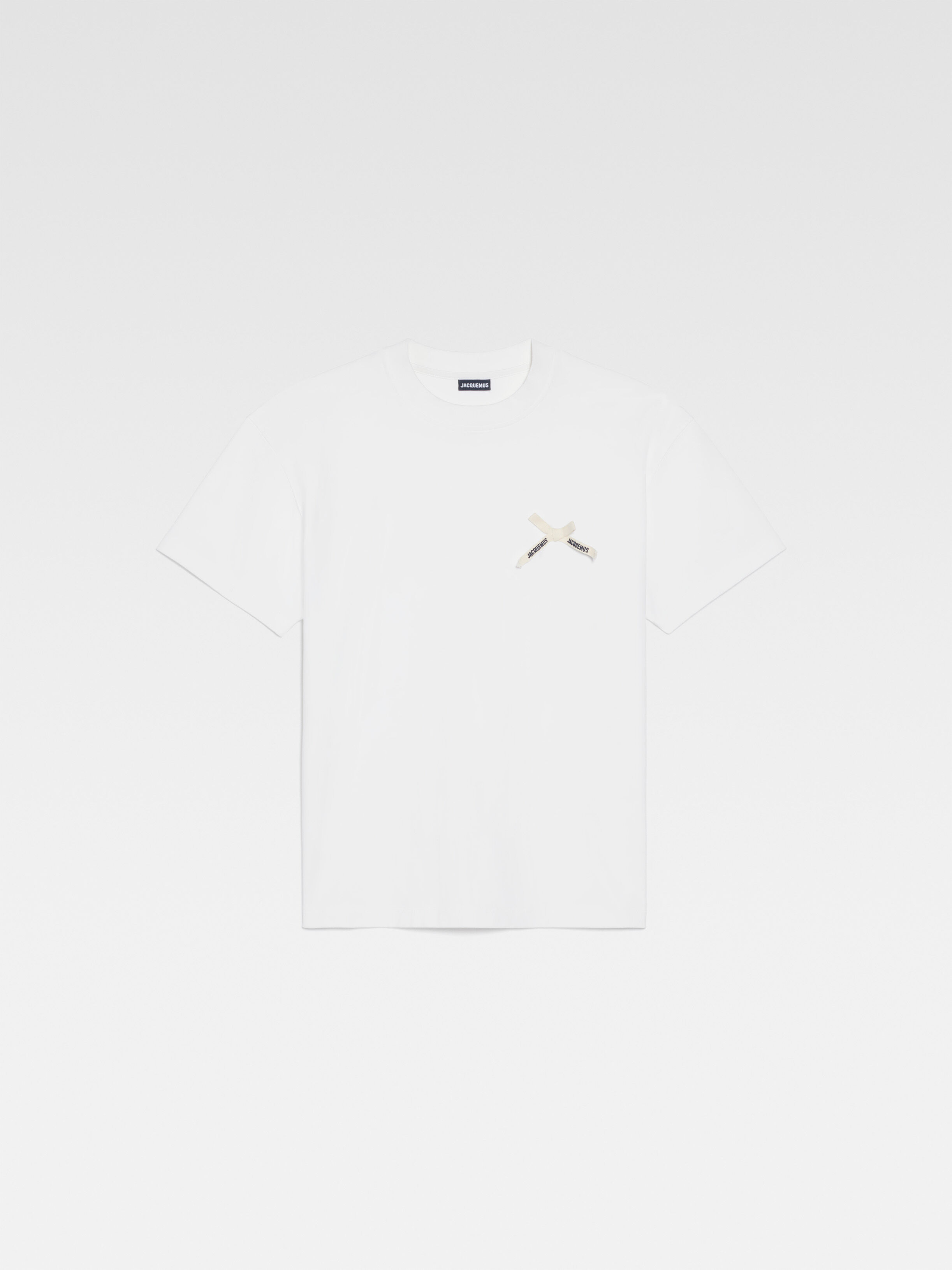 Le t-shirt Noeud