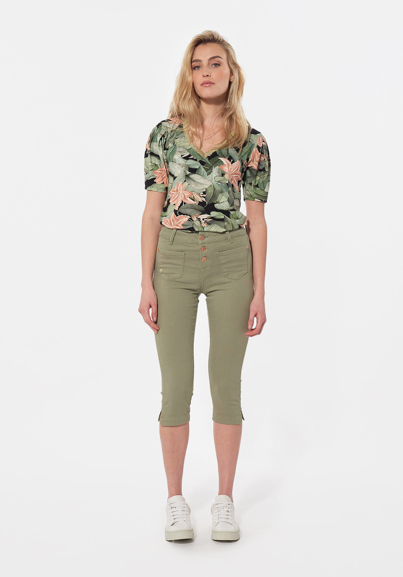 LOLI   Corsaire/Pantacourt slim kaki Femme