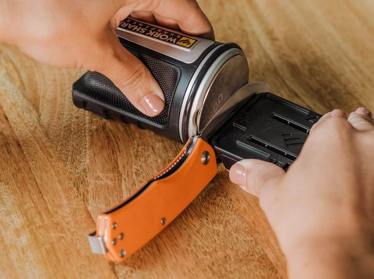Rolling Knife Sharpener