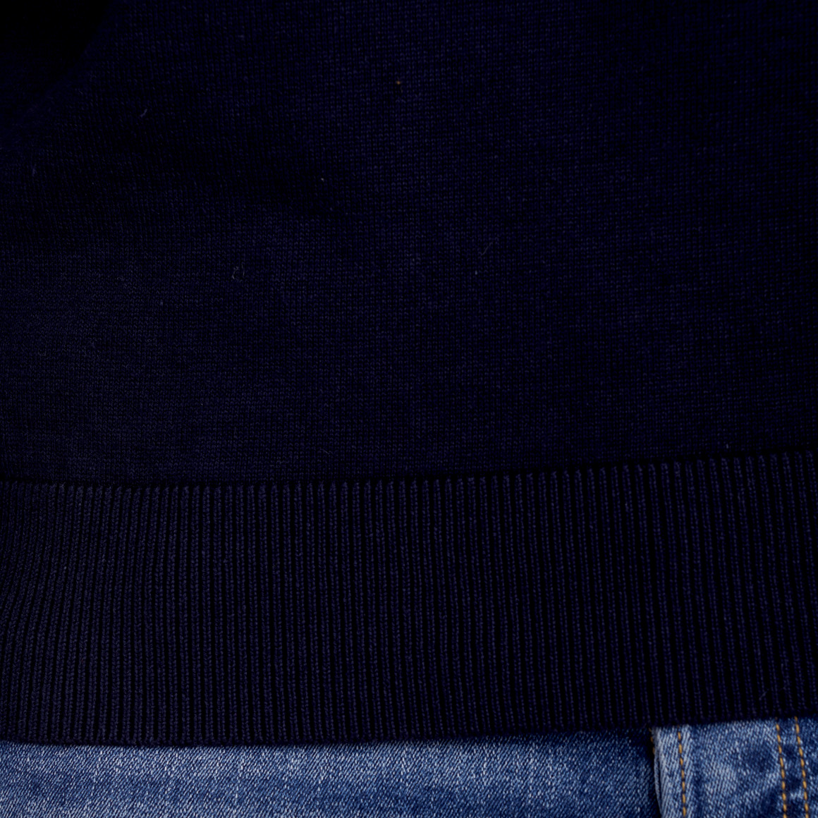 Herren Feinstrickpullover mit V-Ausschnitt