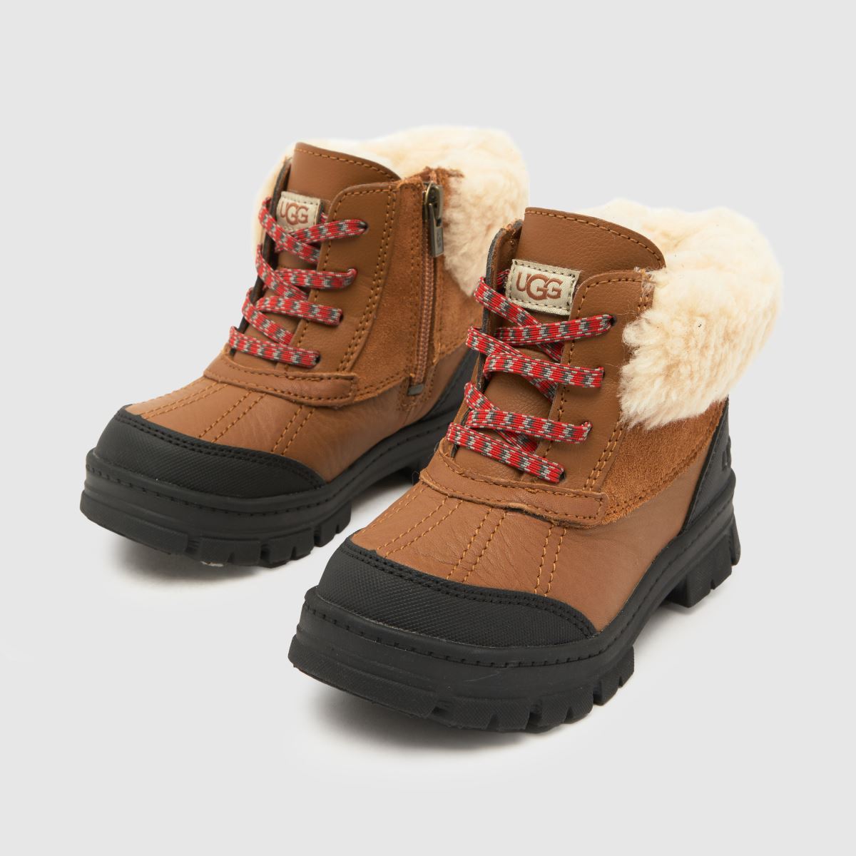 UGG chestnut ashton addie kisgyermek csizma