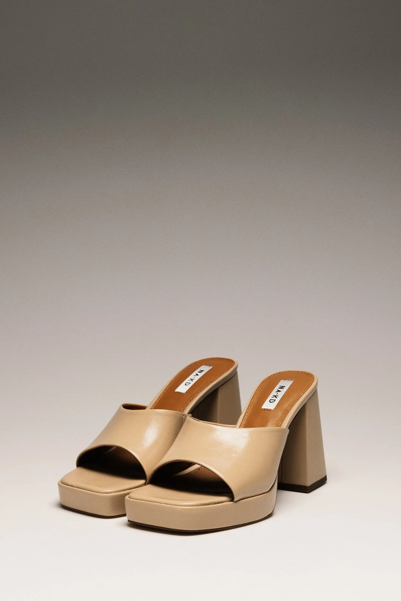 Flache Plateau-Mules