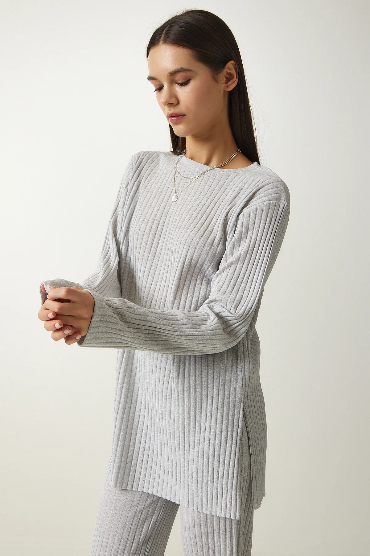 Happiness İstanbul  Graues Cord-Strickblusen- und Hosen-Set für Damen OW00008