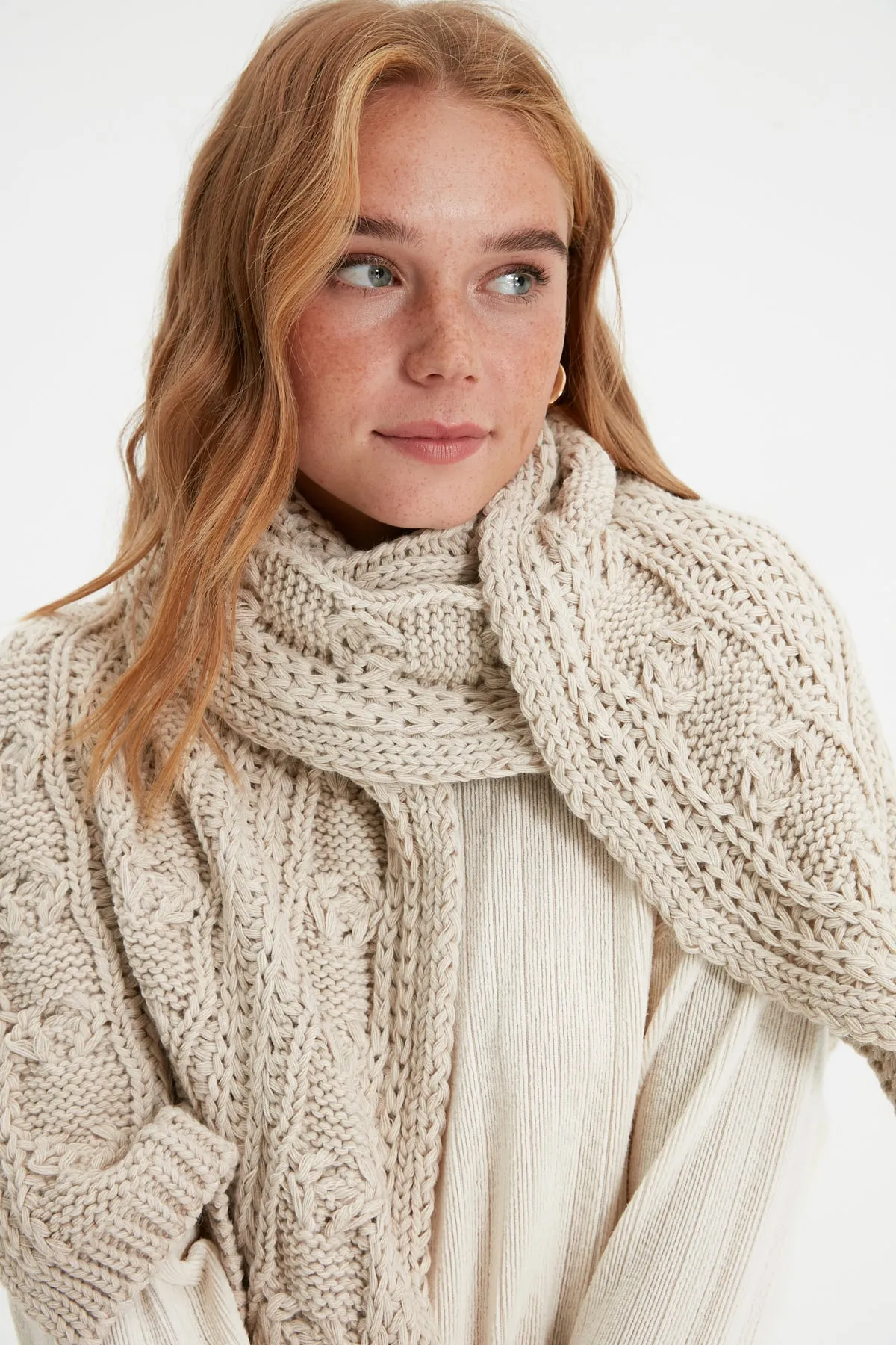 Trendyol Collection  Schal - Beige - Strukturiert