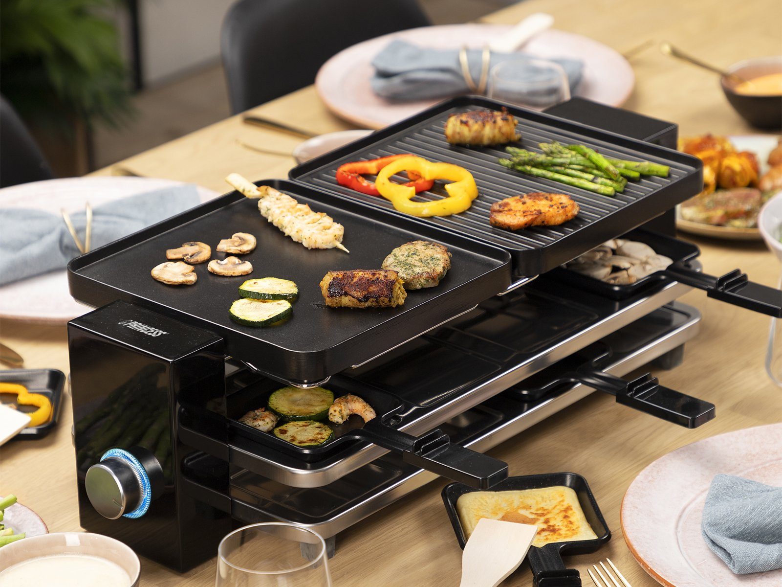 Setpoint Raclette, 8 Raclettepfännchen, 1200 W, Tischgrill-Gerät 2-8 Personen, Parkdeck gegen angebrannte Pfännchen